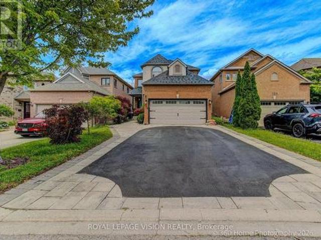 106 Copley Street, Pickering, ON, L1V 6V6 house for sale | Listing ID E13442 | Royal LePage