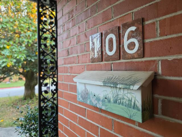 106 Chestnut Court
