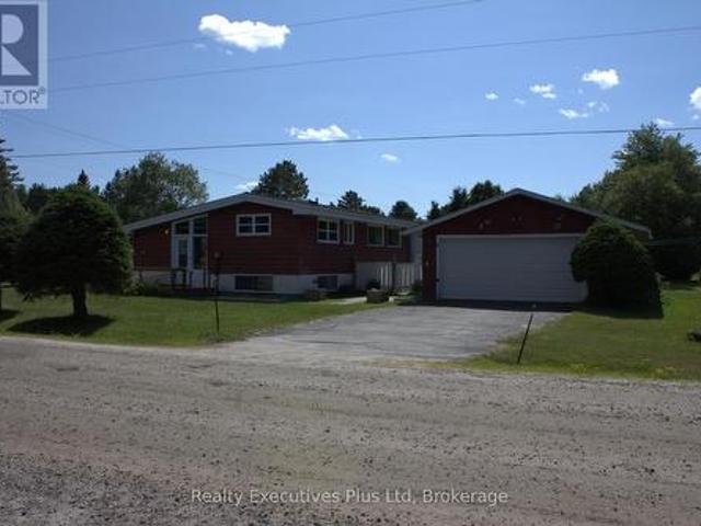 106 Cheryl Crescent, Strong, ON, P0A 1Z0 house for sale | Listing ID X13606 | Royal LePage