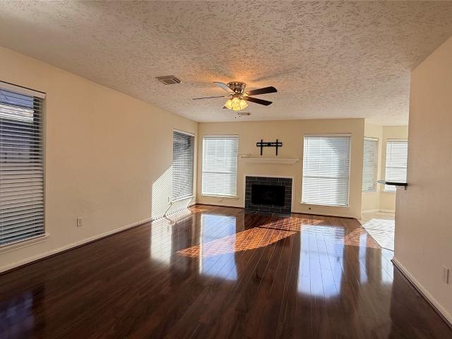 106 Crimson Bay Drive