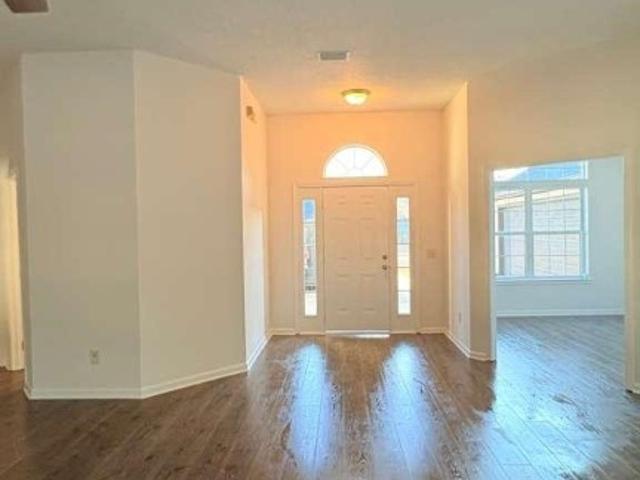 106 Cypress Bend