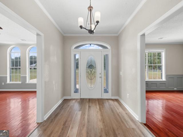 106 Avondale Dr