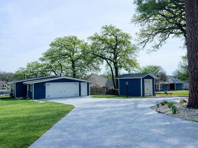 106 Blackfoot Trail, Lake Kiowa, TX 76240 | MLS #21177