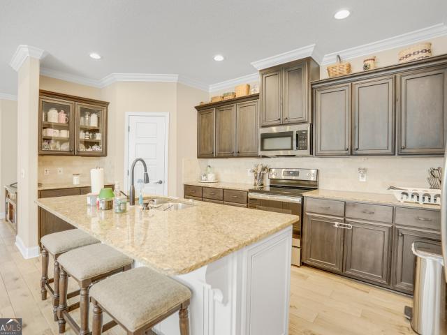 106 Brookshire Court