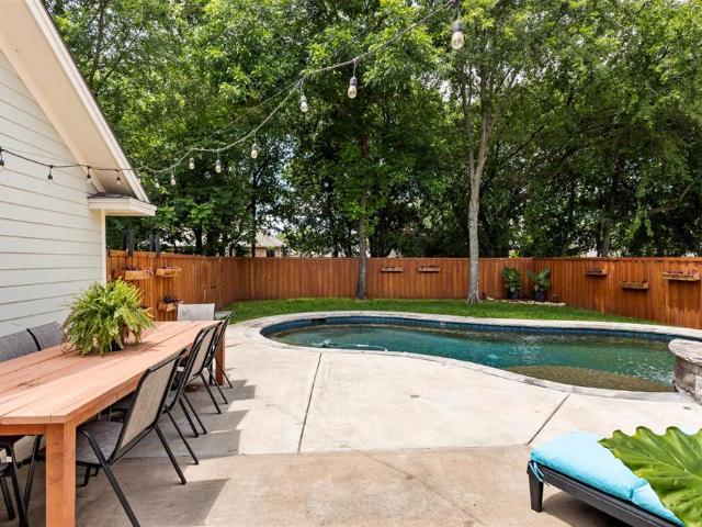106 Dove Meadow Lane