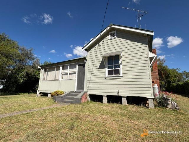 106 Dalgarno Street