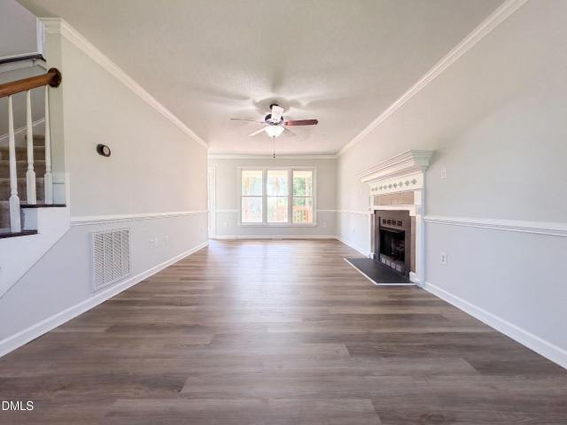 106 Deblyn Court