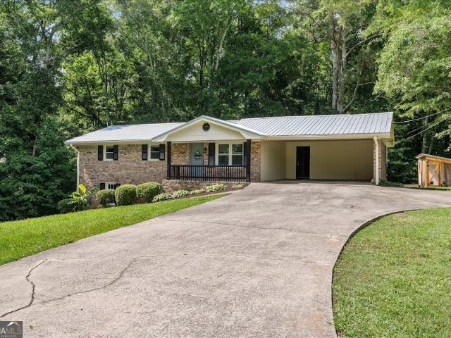 106 Fowler Drive