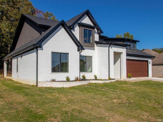 106 Fawnwood