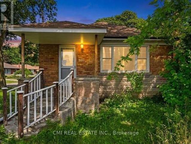 106 Flora Drive, Toronto, ON, M1P 1A8 house for sale | Listing ID E13589 | Royal LePage