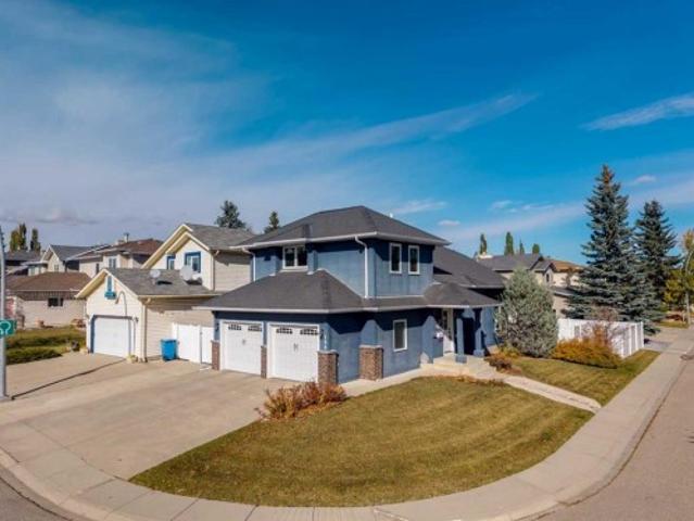 106 Hawkland Place Nw, Calgary, AB, T3G 3R8 house for sale | Listing ID A2352 | Royal LePage