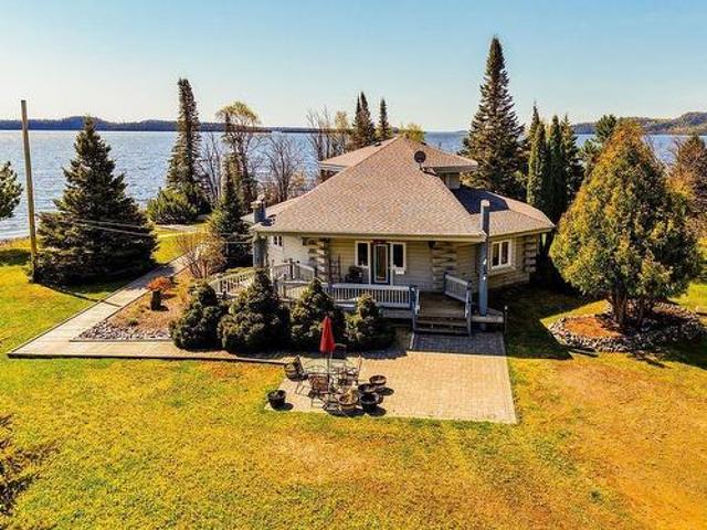 106 Island Avenue, Neebing, ON, P7L 0C1 house for sale | Listing ID TB2601 | Royal LePage