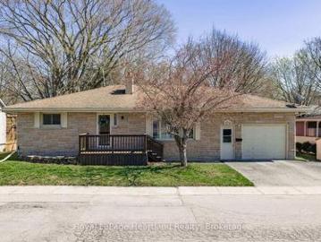 House for sale in Huron - Garden, Fireplace