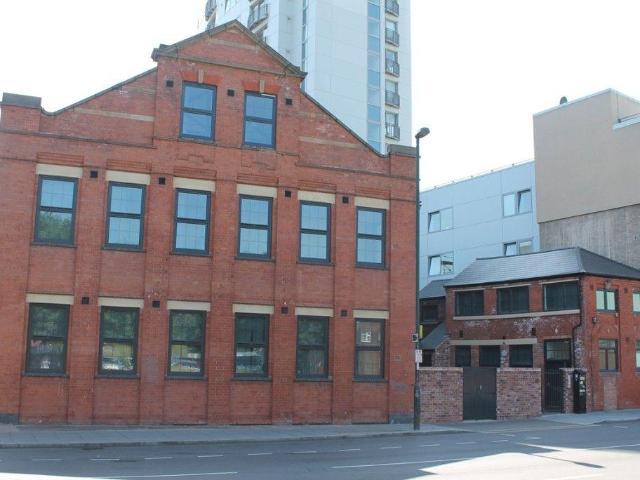 106 Lower Parliament Street Flat 11. Studio to rent £845 pcm £195 pw
