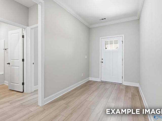 106 Labyrinth Way