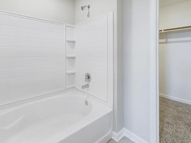 106 Lake Oak Dr, Lafayette, LA 70507 | MLS #2600000