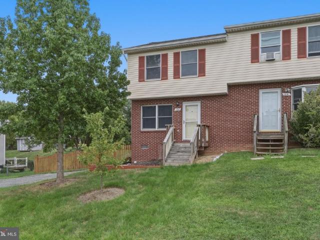 106 Lakeridge Drive