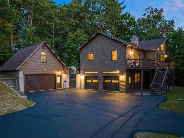 106 Lakewood Drive