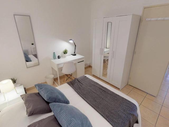 106 Montebello Chambre 4