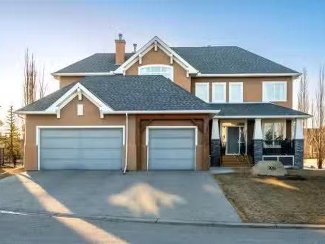 106 Montenaro Crescent, Cochrane Lake, AB, T4C 1A5 condo for.