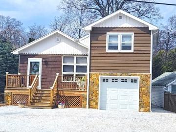 106 Maxim Dr, Hopatcong, NJ 07843 | MLS #4027