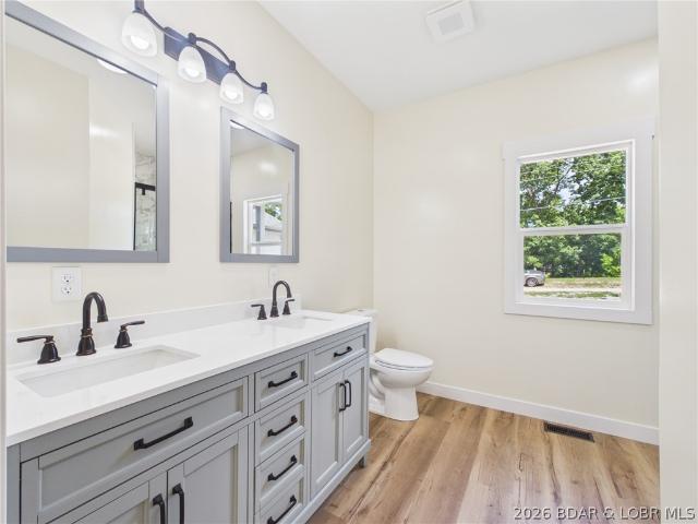 106 Mayerling Dr, Laurie, MO 65037 | MLS #3588