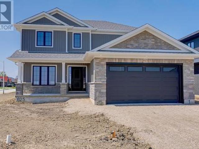 106 Mapledene Lane, Lucan Biddulph Lucan, ON, N0M 2J0 house for sale | Listing ID X13221 | Royal LePage