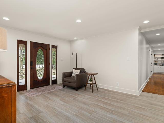 106 McPeters Dr