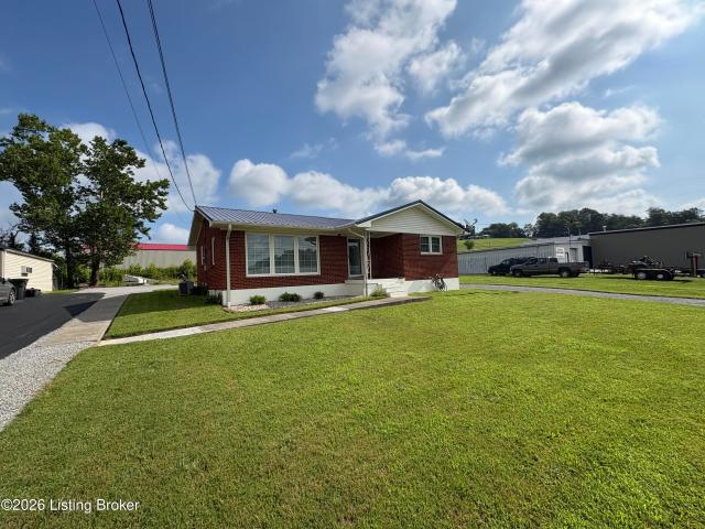 106 Meadow Ln