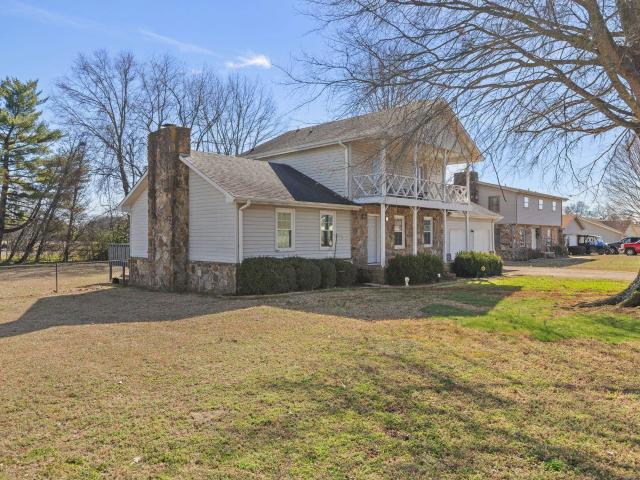 106 Murray Dr