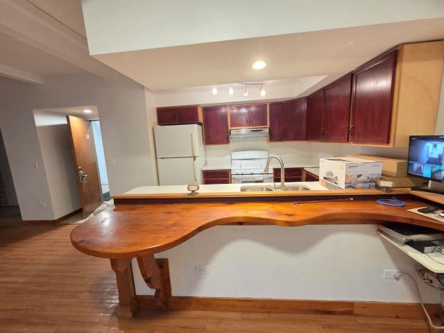106 N 7th Street