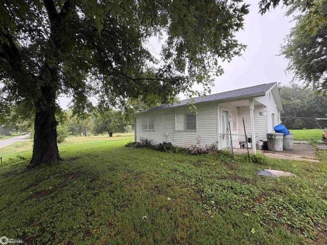 106 N Maple