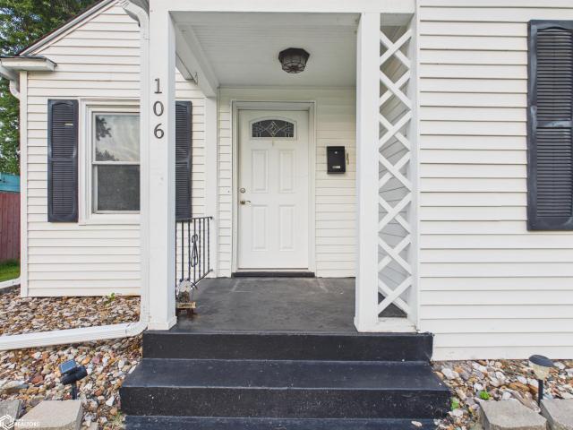 106 S Webster Street
