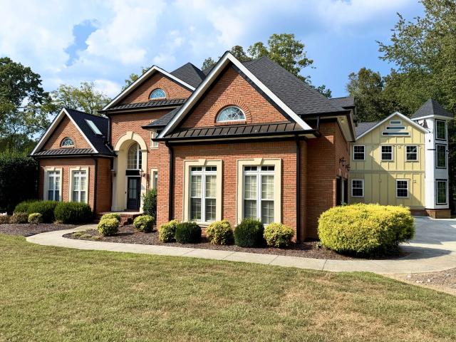 106 Somerset Ln
