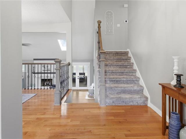 106 SE Williamsburg Drive