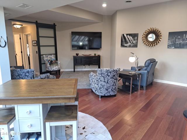 106 Spring St Street 8 #