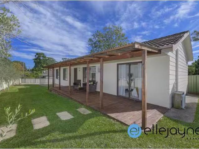 106 Station street, Bonnells Bay House for rent Listed by Jes.