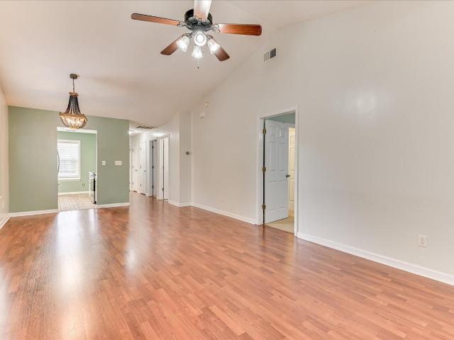 106 Sunview Drive