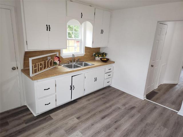 106 SW 18th Street