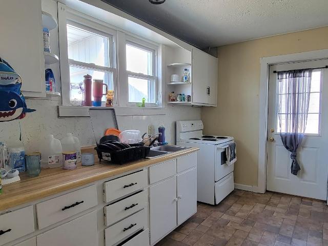 106 SW 2Nd Street