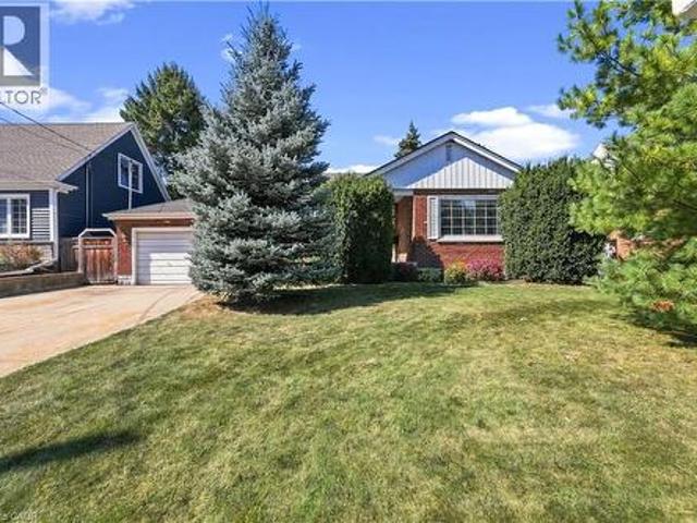 106 Pottruff Road S, Hamilton, ON, L8K 4A2 house for sale | Listing ID 40866 | Royal LePage