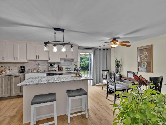 106 Parr Meadow Drive 1F