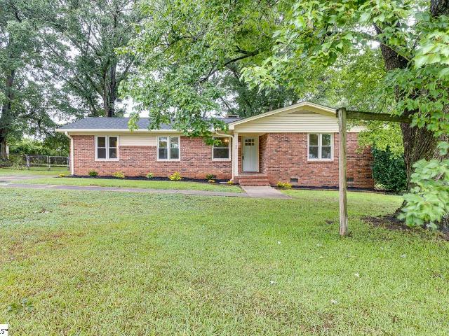 106 Roebuck Drive