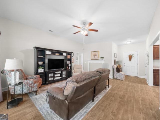 106 Weatherstone Way