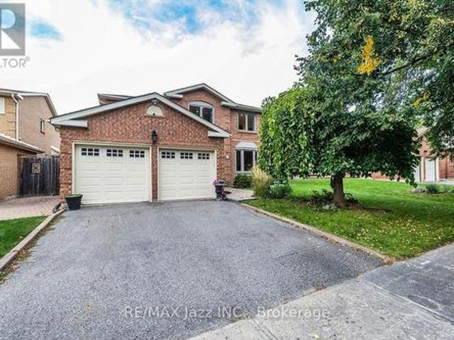 106 Tilman Circle, Markham Village, ON, L3P 5V3 house for sale | Listing ID N13810 | Royal LePage