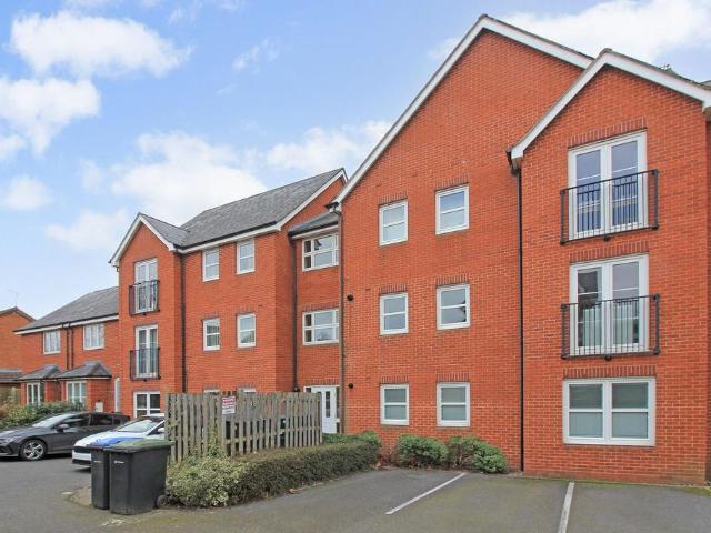 106 Vine Lane, Birmingham, B27 6SY, United Kingdom | 2 bed apartment for rent #131560363 | Rentberry