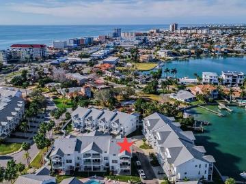 106 Yacht Club Circle, North Redington Beach, US, FL