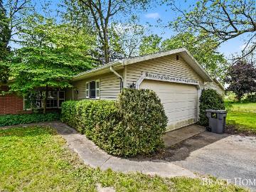 10748 th Street