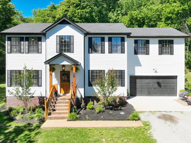 1074 Talon Dr