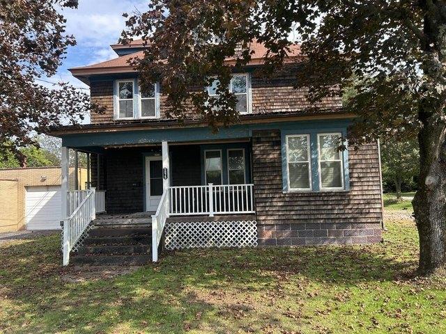 1075 E Main St, Clarion, PA 16214